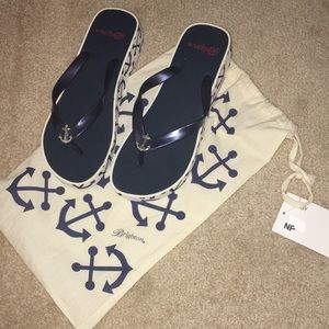 Brighton flip flops and bag⚓️